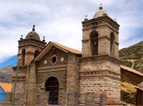 ペルー、アヤクチョ地方の先住民の教会